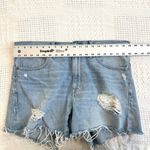 Madewell  31 relaxed-mid length denim short fray raw hem SH2 2535 Photo 2