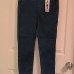 Denizen from Levi's Denizen from Levi’s Photo 0