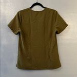 FIGS  women’s technical olive scrub top size small Photo 3