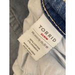 Torrid  Medium Wash Blue‎ Cotton Blend Denim Slim Boot Jeans Women's Size 26 Photo 7