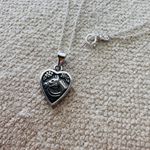 925 Sterling Silver Horse Pendant Necklace in Heart Shape Photo 2