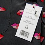 Equipment NWT Signature Slim in True Black Lip Kiss Silk Button Down Shirt XS Photo 5