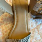 Universal Threads wedges Photo 2