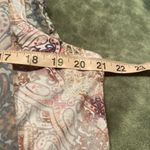 Live and let live  Sleeveless Blouse Photo 3