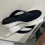 Aerosoles Isha Women’s Flip Flop Wedge Sandal Size 11 Navy Blue White Preppy Photo 4