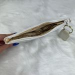 Source Unknown VTG 70s 80s White Leather Makeup Bag Travel Purse Coin Pouch Cosmetic Case NWOT Photo 7