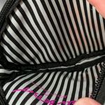 Betsey Johnson Cool coin purse Photo 4