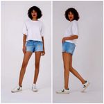 Level 99 Anthropologie Jean Shorts Size 26 Santo Medium Blue Wash 4" Beach Vacay Photo 1