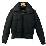 Hollister  Womens Faux Fur Lined Black Puffer Jacket Size XS Cropped Winter Y2K Photo 0