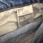 American Eagle Denim Mom Shorts High Waisted Cuffed Wash Size 6 Photo 3