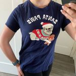Old Navy Santa Paws graphic tee Photo 5