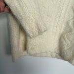 Saks 5th Avenue Saks Fifth Avenue Cream V-Neck Sweater Women’s Medium Lambswool Angora VTG Photo 2