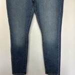 Levi's Signature Gold by Levi Strauss Soft MidRise Skinny Medium Wash Stretch Jeans 14S Photo 2