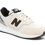 New Balance Sneaker Photo 0