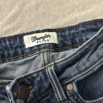 Wrangler  Retro Bell-Bottom Jeans Photo 2