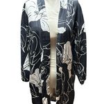 Clothes by kvp. Ingrid Robe in Calla Lily S/M linen robe top Black Photo 3