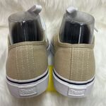 Bass Tan and White Canvas Sneakers Casual Lace Up Sneakers Size 8.5 A19 Tan Photo 6