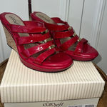 Euro Soft Women's Red Strappy Wedge Sandals Size 10M‎ Casual Summer Photo 0