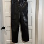 Wilfred Aritzia  The Melina Vegan Leather Pant in Black Womens size 8 Photo 4