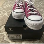Converse  Chuck Taylor Sneakers Photo 1
