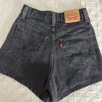Levi's Shorts Photo 2
