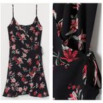 H&M  Floral Wrap Summer Mini‎ Dress Size 2 Tropical Flirty  Vacation resort Photo 1