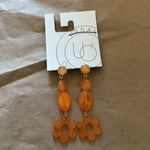 Urban Outfitters  Orange Resin Flower Oval Drop Earrings Photo 1