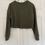 ZARA  women’s dark green cropped crew neck sweatshirt size medium Photo 3