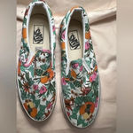 Vans  Floral slide on sneakers size 8 Photo 1