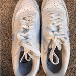 Nike  Women's Court View Low Sneakers, Carolina Blue & White Photo 8