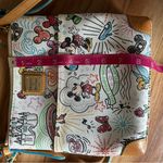 Dooney & Bourke Disney Dooney crossbody Photo 5