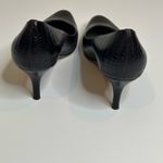 Ann Taylor  loft leather pump‎ -size 6 Photo 2