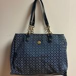 Tommy Hilfiger Navy Blue Large Tote Bag leather exterior with gold hardware Photo 2