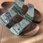 Birkenstock  Arizona Gator Gleam Metallic Green Sandals Women’s Size 40 Photo 3