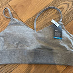 GapFit Low Support Bra Photo 0