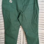 Lee Crop Pants, Size 16 Photo 1