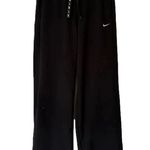 Nike Women's Therma Fleece Training Pants Photo 0