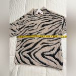 Philosophy  Women's Zebra Print Sweater Light Pink Black Fuzzy Nov Fashion Photo 4