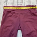 Fabletics Gia Powerlite Capri. Cabernet. Size Medium. Photo 6
