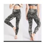 Athleta  Elation Glades 7/8 Legging Size SP Photo 1