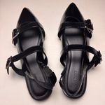 Old Navy  Women's Black Strappy Flats Photo 4