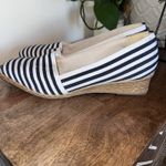 Life Stride Woman's Slip-On Navy White Striped Fabric wedges Casual Workwear 10M Photo 4
