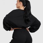 Oner Active ALL DAY LIGHTWEIGHT OVERSIZED V-NECK SWEATSHIRT Photo 1