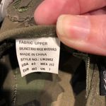 LA Gear Canvas Slip Ons 8.5 Green Photo 7