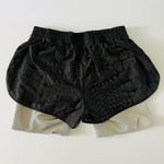 Alexander Wang 2014  x H&M Black Gray Reflective Biker Shorts - US 6 Photo 2