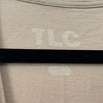 TLC Graphic Band T Photo 1