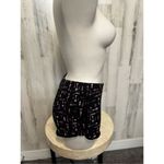 Woman’s shorts Black Photo 2