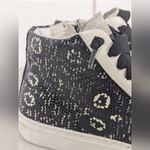 P448 new Star High Top Sneaker In Sting sz36 US 5.5-6 Floral Printed White Black Photo 5