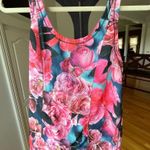 Lululemon floral razorback tank in a size 2 Photo 9