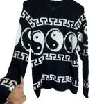 Cooke Collective Chunky Oversized Black & White Small Sweater Photo 0